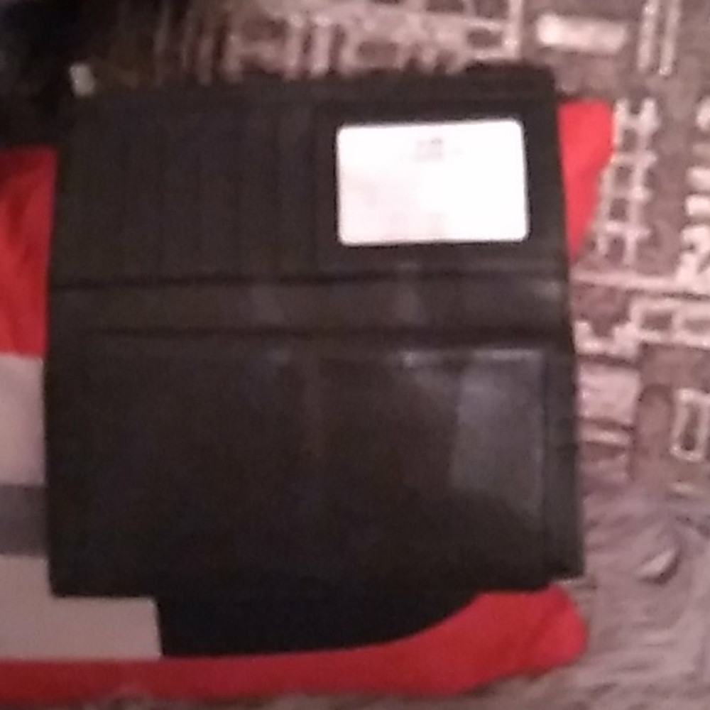 Wallet - Picture 2 of 3